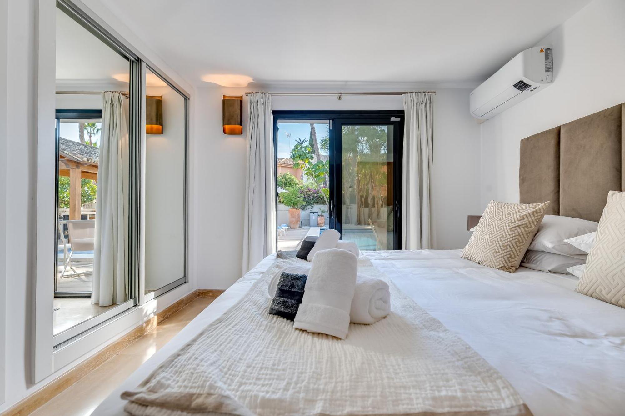 Vacation Marbella I Villa La Cabane, Prestige, Heated Pool, 300M To The Beach エクステリア 写真